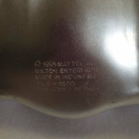 Wilton Barbie Doll Beautiful Day Cake Pan Mold - Picture 4 of 5